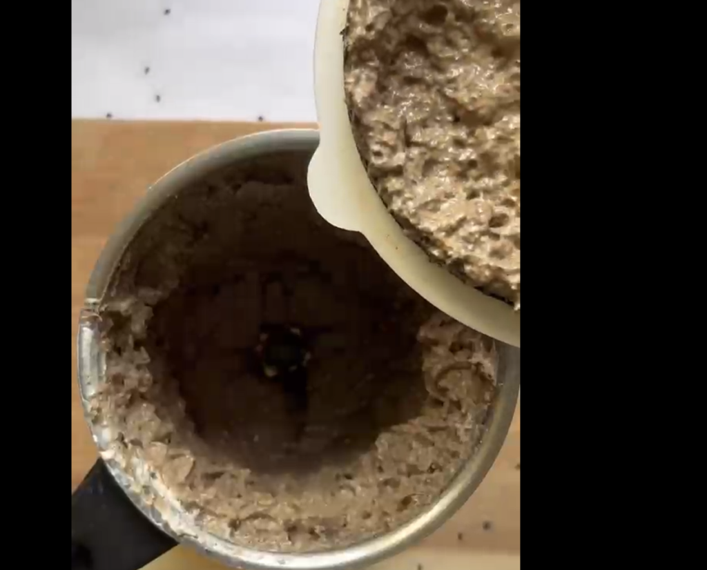 Low FODMAP Black Sesame Spread 9